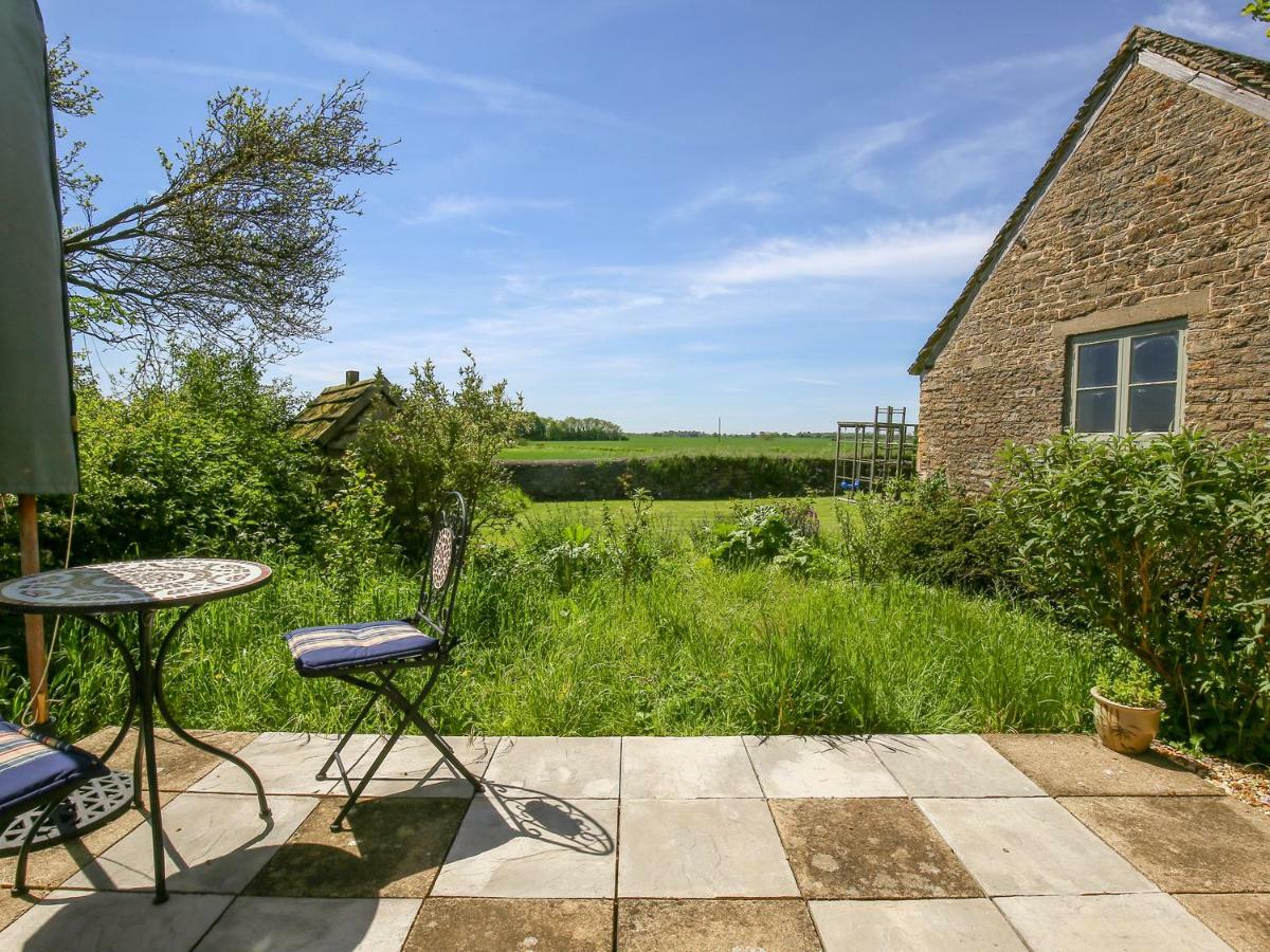 The Lodge At Mortons Malmesbury Exterior foto